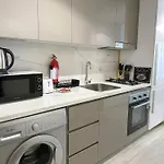 Modern Studio Azizi Riviera 41